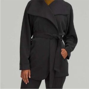 Lululemon Softstreme Belted Wrap